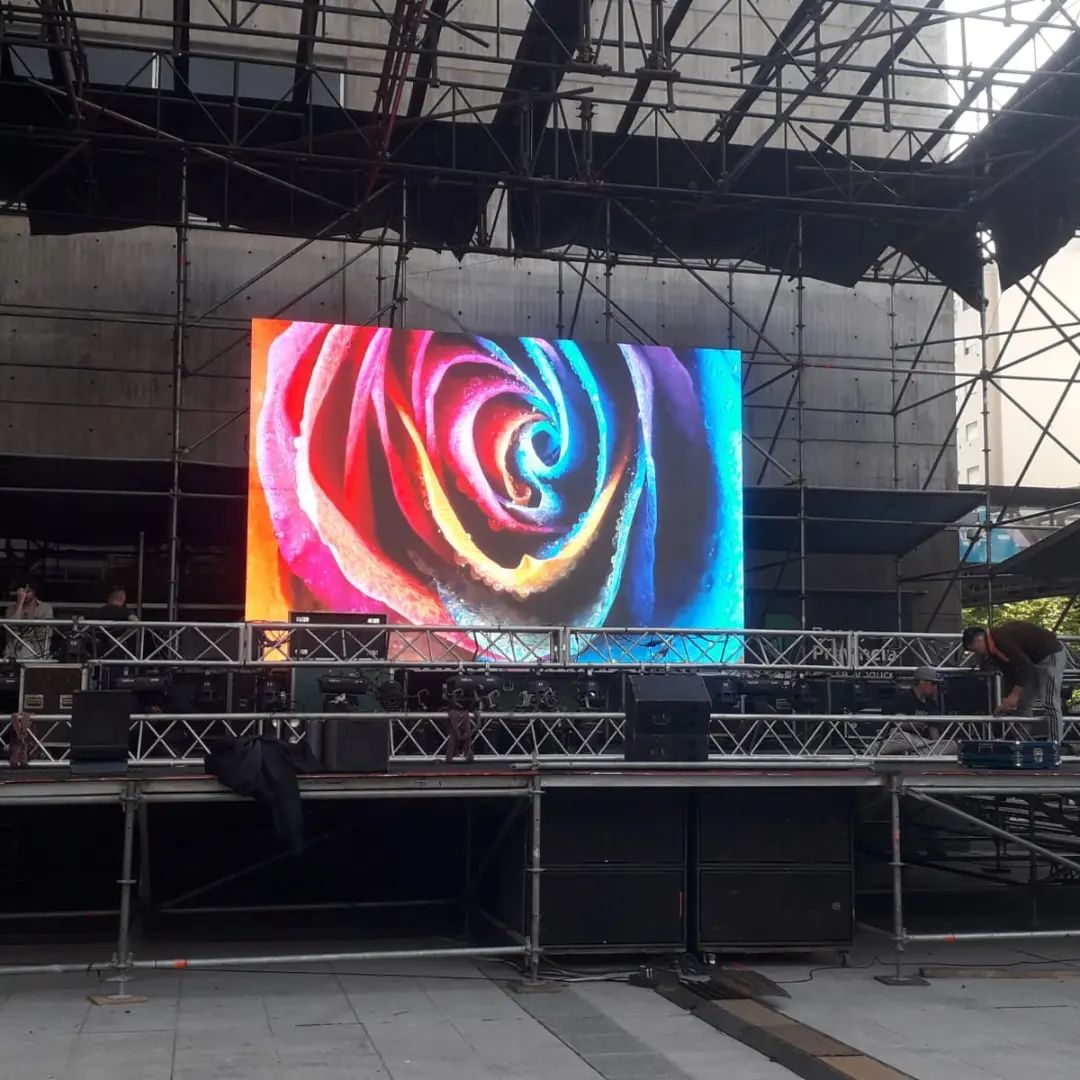  outdoor advertising led screen
